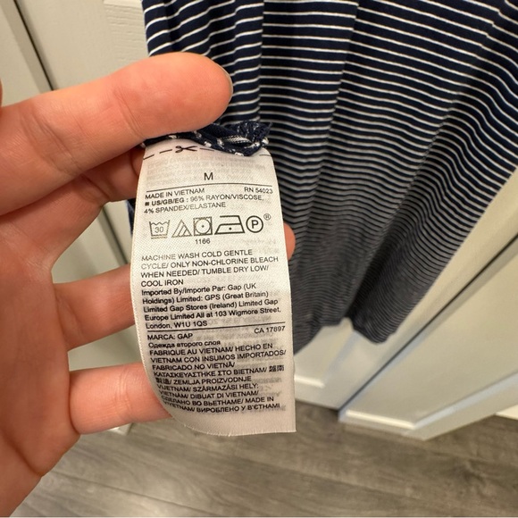 Gap striped maturity dress - Picture 5 of 5